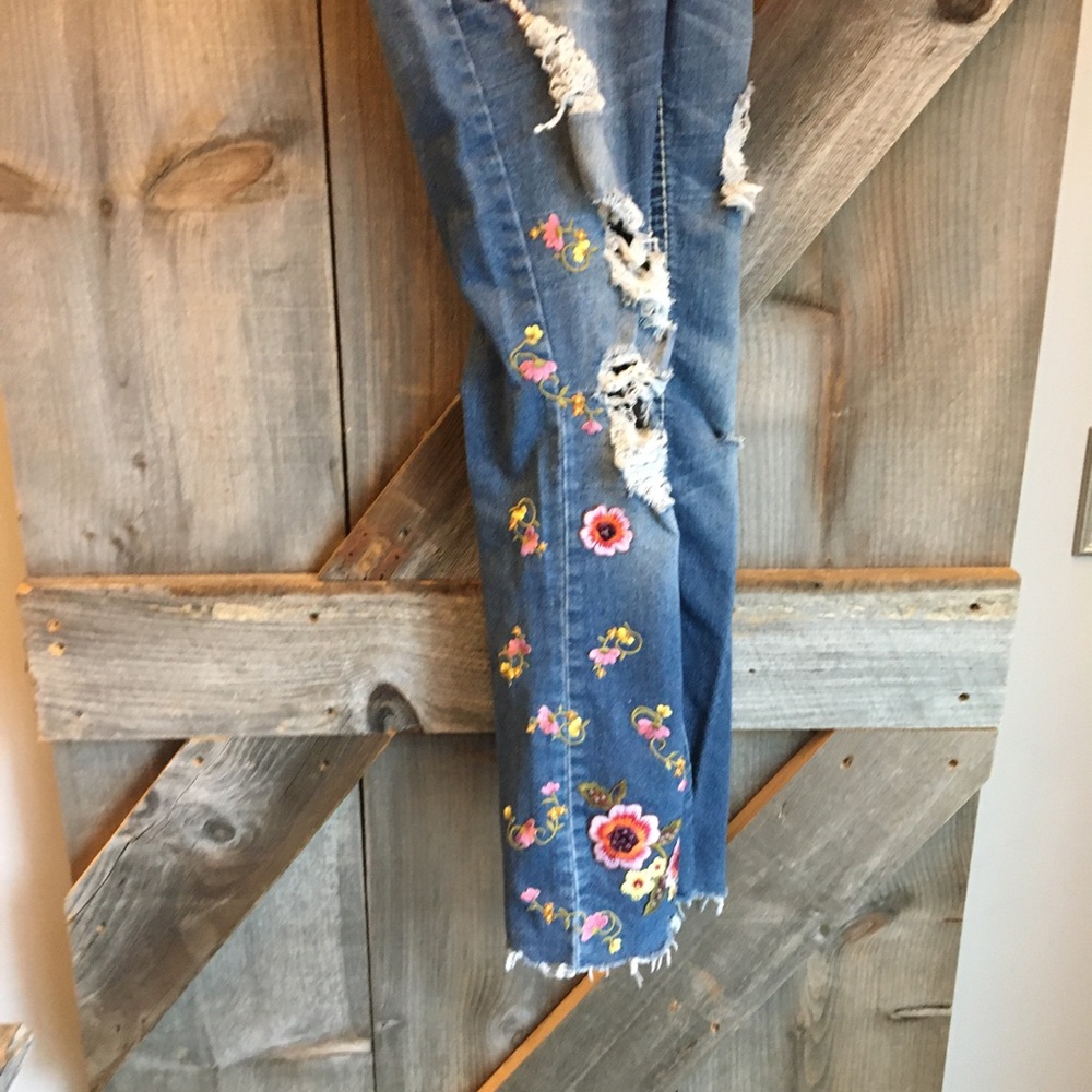 Jeans - Picture 5 of 8